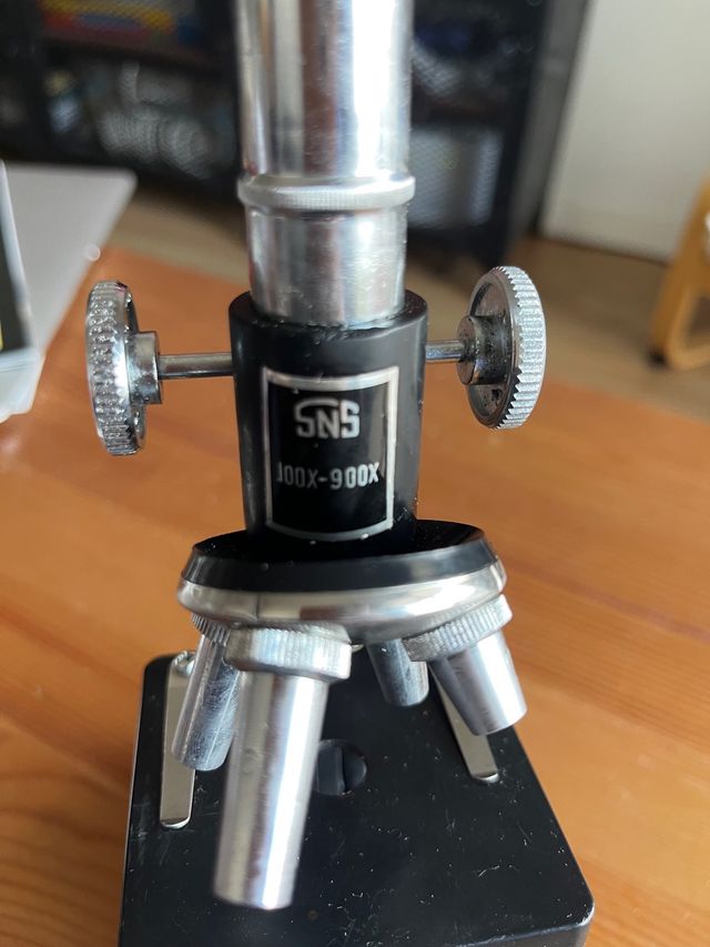 Microscopio Vintage SNS 100X-900X