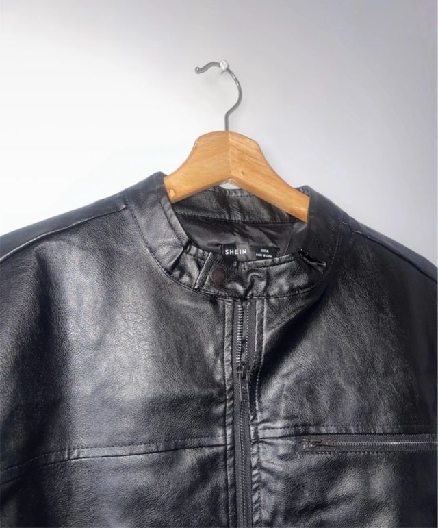 Chaqueta Polipiel Negra