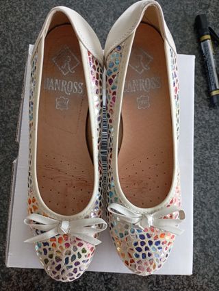 Zapatos salón tacón metalizado multicolor T36