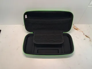 Funda rígida Nintendo Switch verde
