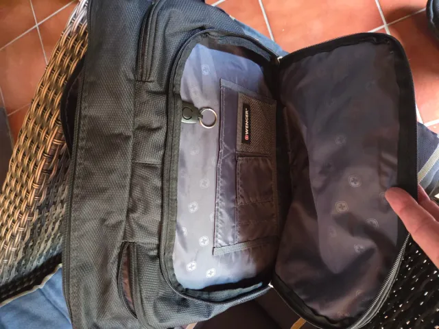 Bolsa ordenador Wenger negra