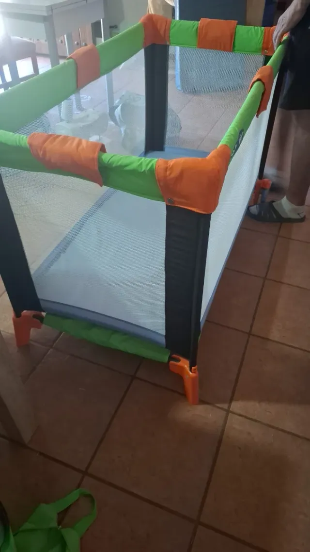 Parque cuna plegable