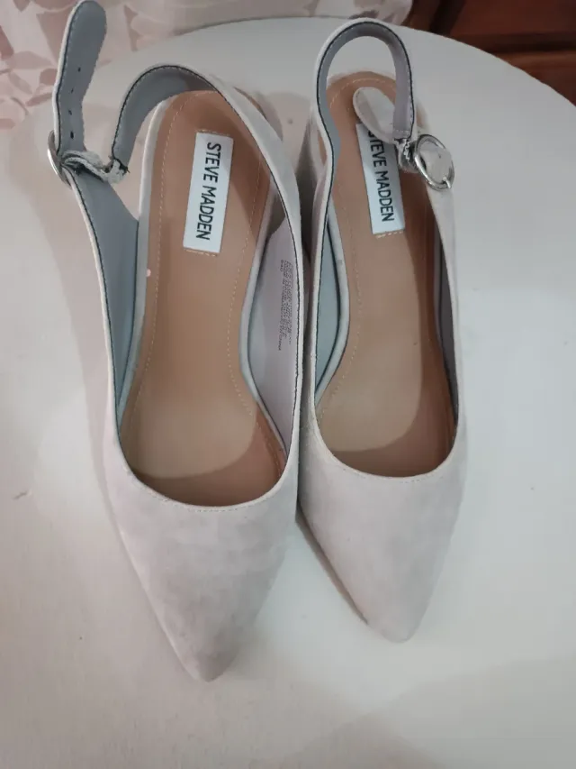 Zapatos tacón Steve Madden grises talla 40