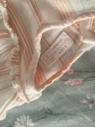 Pack ropa niña talla10: 4 blusas, falda y pantalón