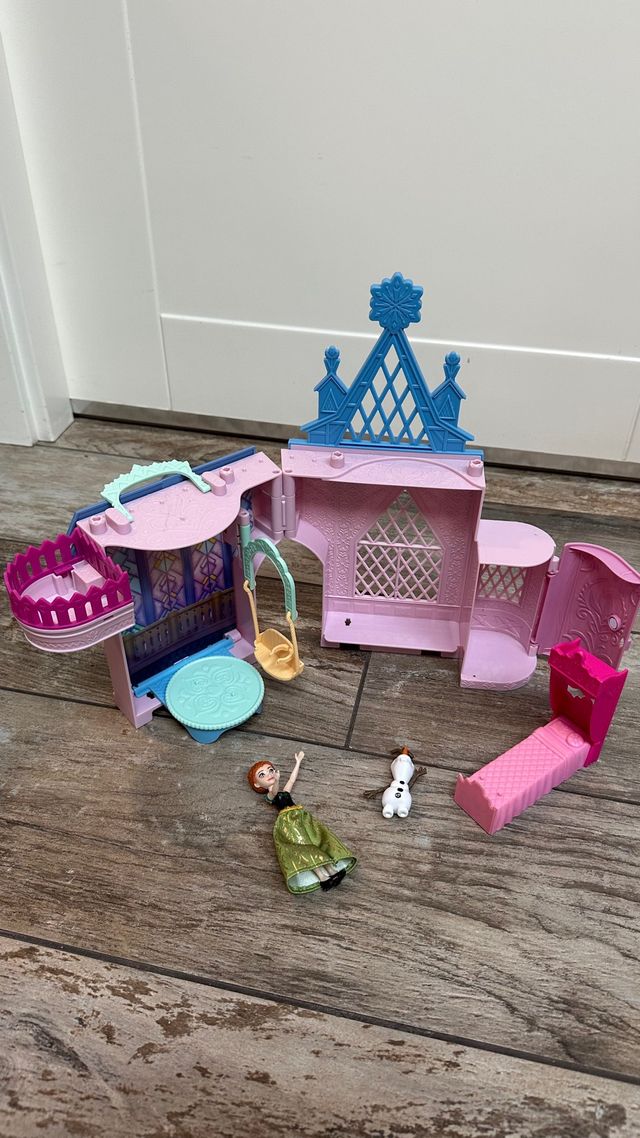Castillo Arendelle Anna Frozen