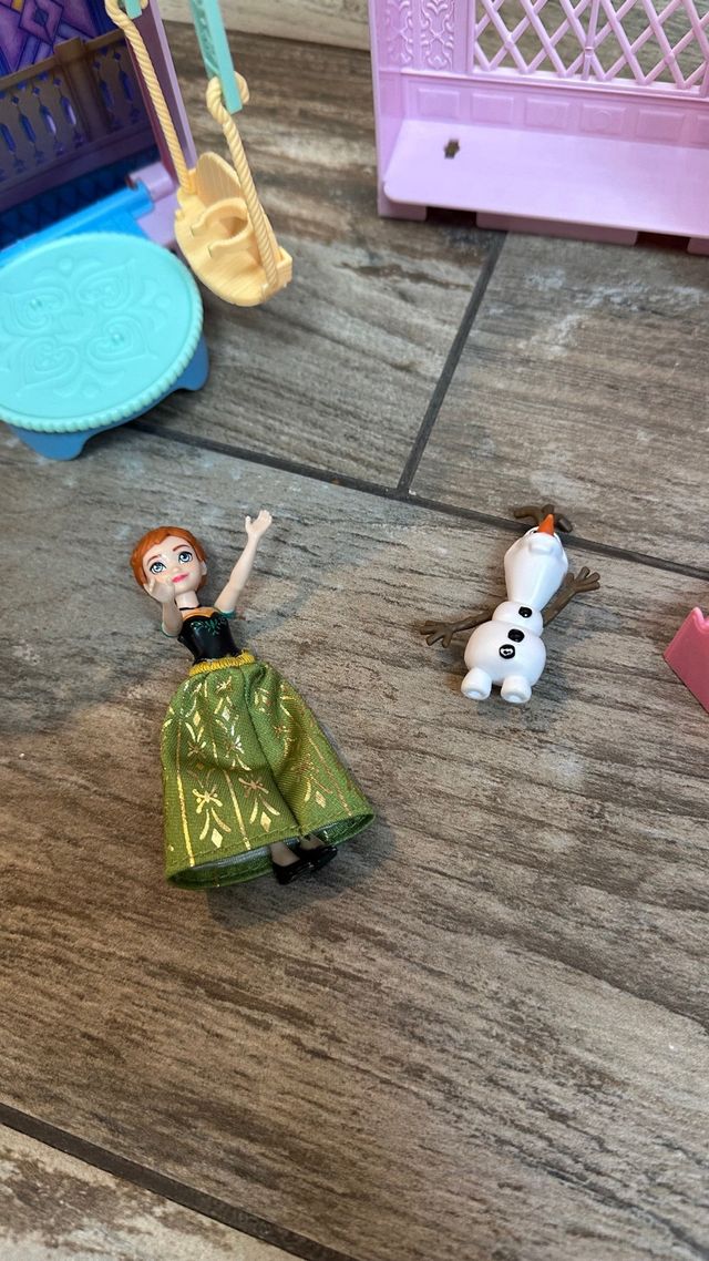 Castillo Arendelle Anna Frozen