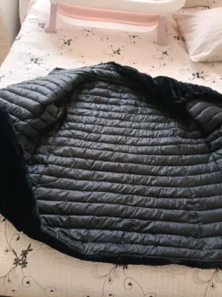 Abrigo pelo reversible negro