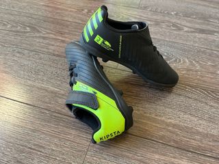 Botas de fútbol niño talla 32