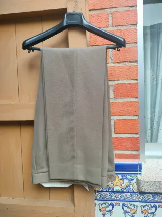 Traje Zara Marrón Hombre