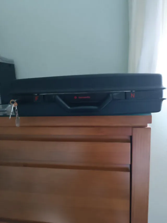 Maletín Samsonite Negro Rígido