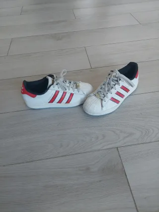 Zapatillas Adidas Superstar num. 37.