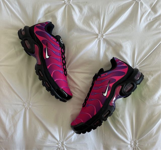 Nike Air Max Plus Tn “Black Purple Burgundy”