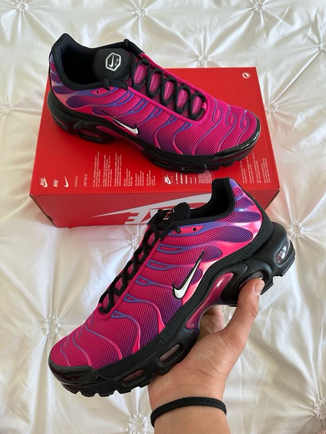 Nike Air Max Plus Tn “Black Purple Burgundy”