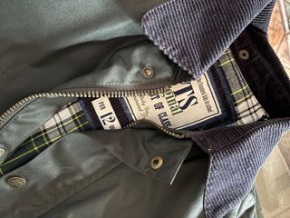 Cazadora estilo Barbour chubasquero calentito