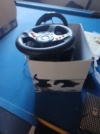 Volante da gioco per PC/Console