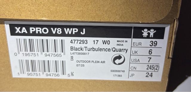 Sneakers Salomon XA Pro V8