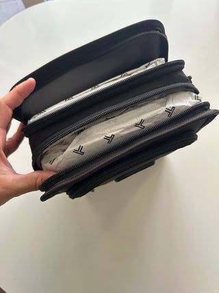 Bandolera Tumi Negra Nueva