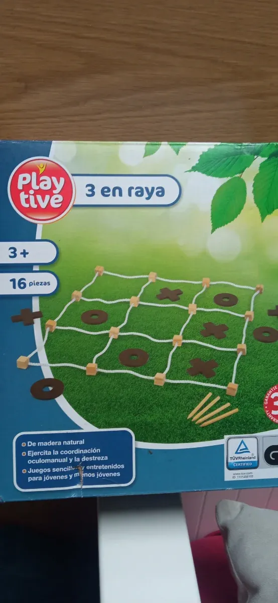 Juego 3 en Raya gigante Playtive 16 piezas