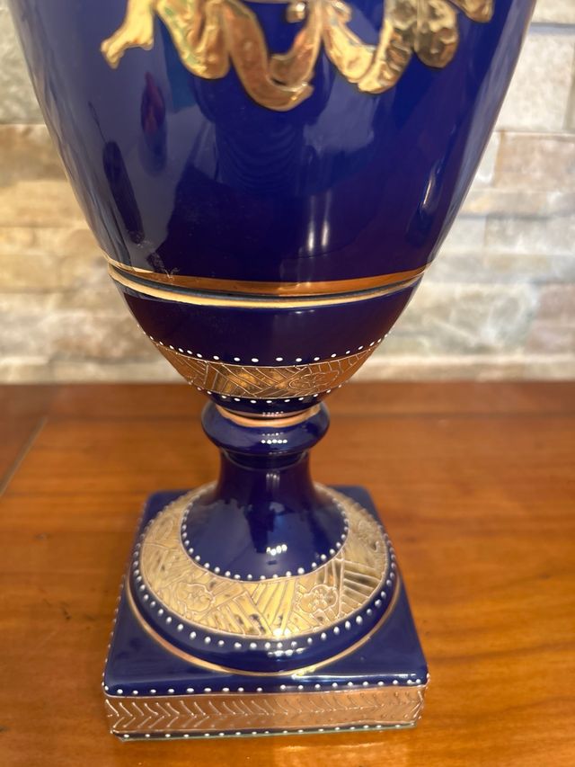 Juego de 2 Ánforas de Porcelana Azul y Dorada