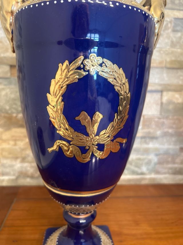 Juego de 2 Ánforas de Porcelana Azul y Dorada