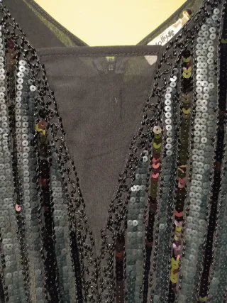 Mono corto lentejuelas negro