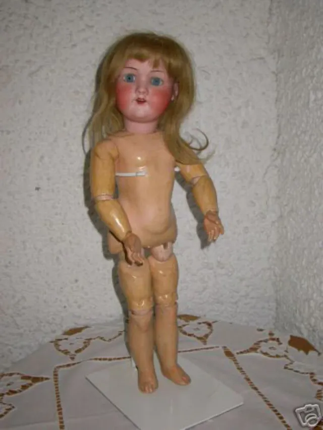 Muñeca Armand Marseille Porcelana Antigua