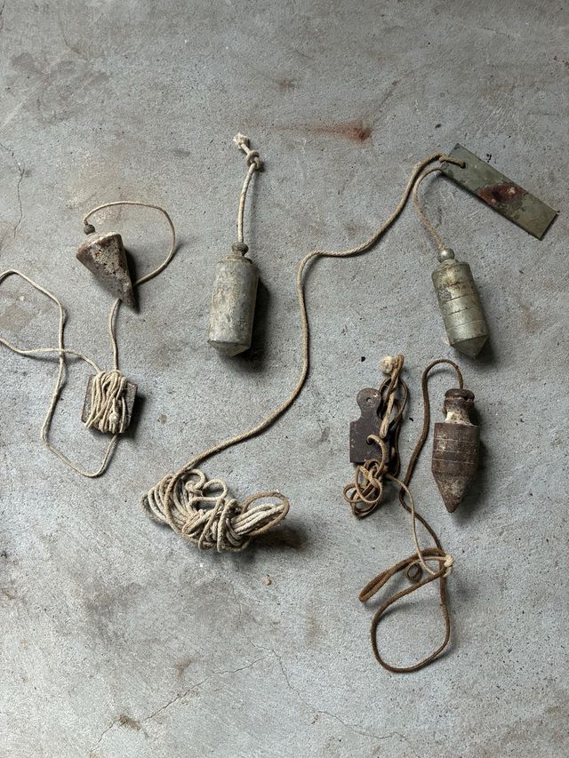 Plomos de albañil y carpintero