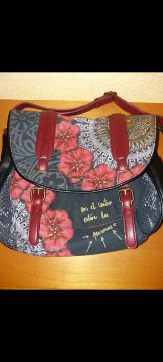 Bolso Desigual Multicolor con Flores