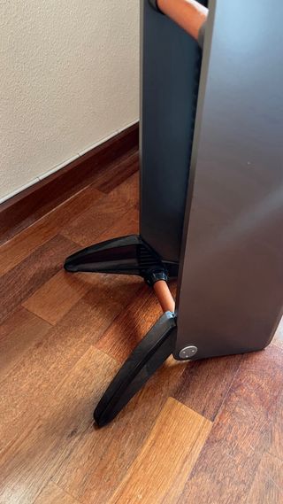 Soporte para discos CD/DVD.