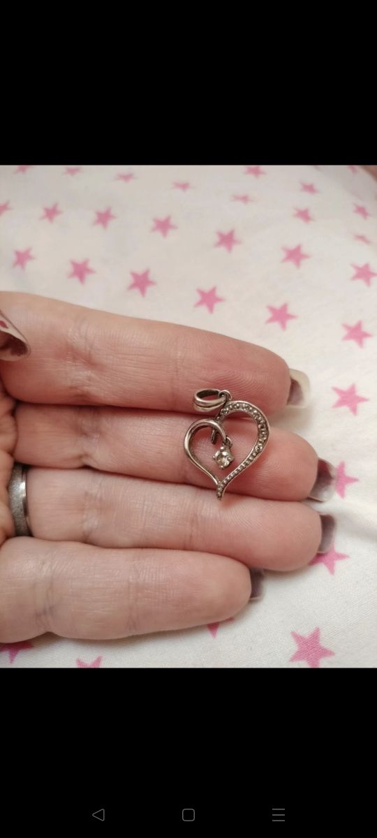 Colgante de plata de corazón con Piedras