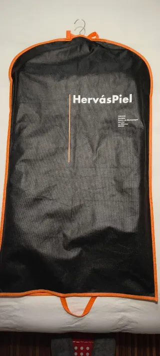 Chaquetón de piel de vacuno de caballero.