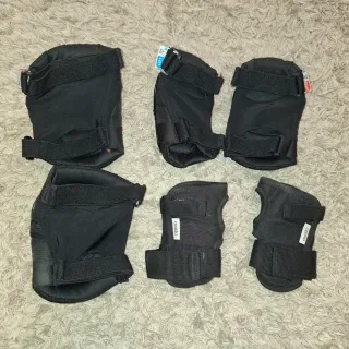 Patines en línea Runfit Talla 32-35 + protecciones