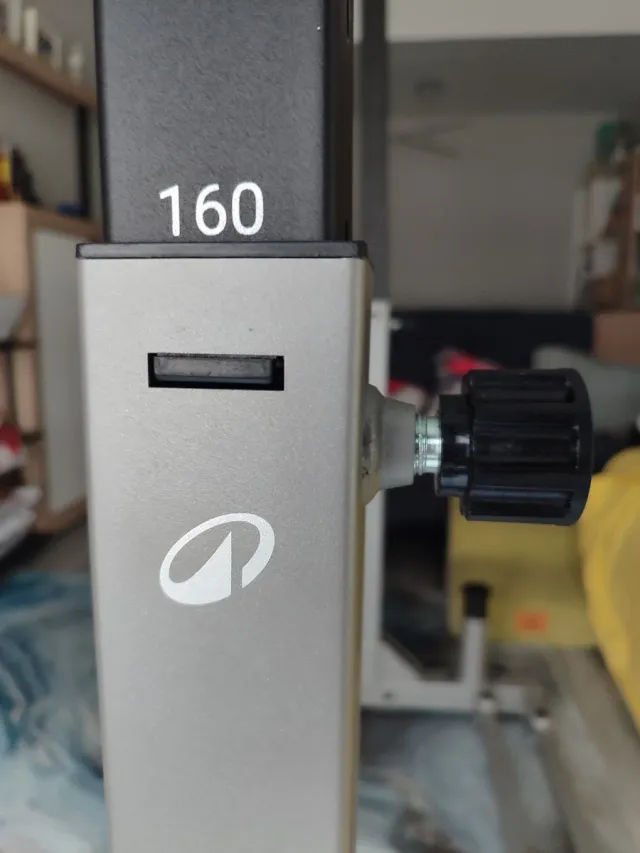 Rack + Barra 7,5kg 28mm + 2 Discos 20kg (Domyos)