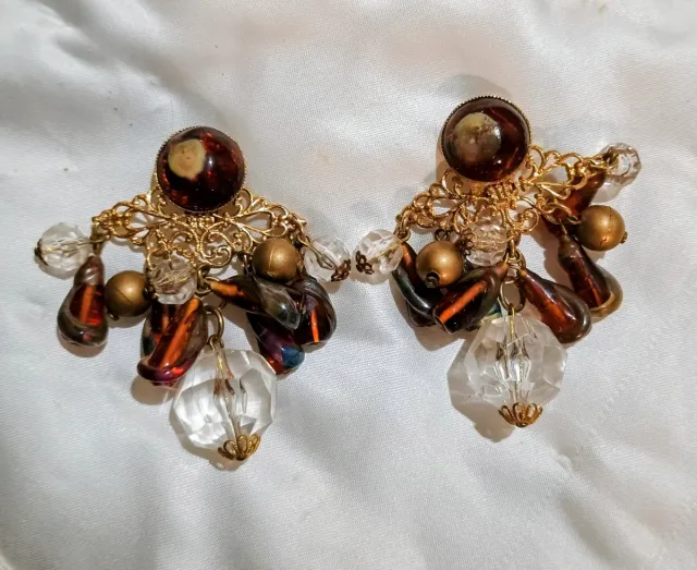 Pendientes vintage dorados con perlas