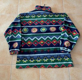 Polar vintage tribal multicolor