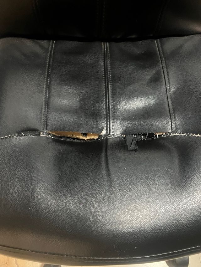 Silla de oficina negra