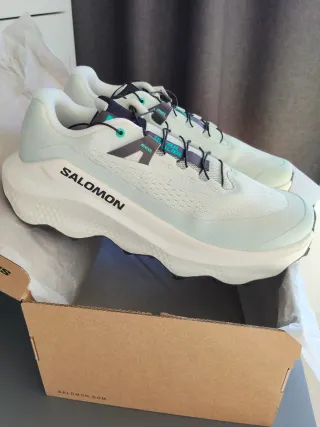 Zapatillas Salomon Ultra Glide 3 Mujer Gris