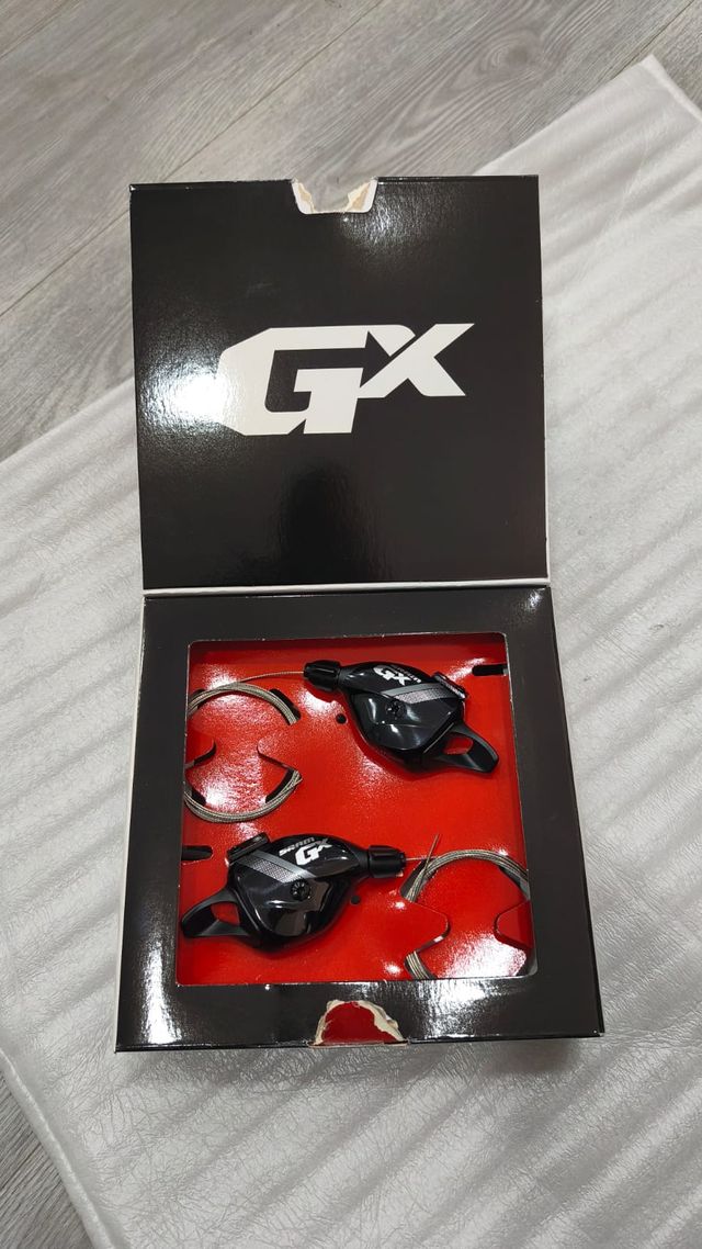 Sram Juego de manetas de cambio GX