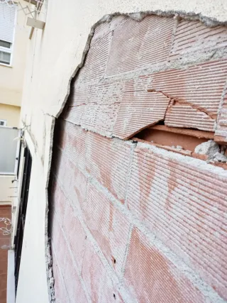 Pintura exterior color tierra