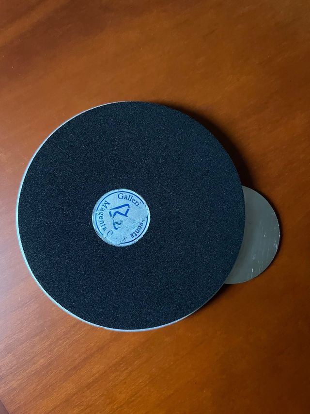 Disco orario vintage in metallo