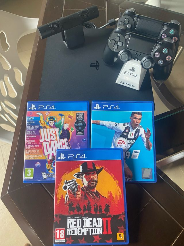 Pack PS4 con juegos