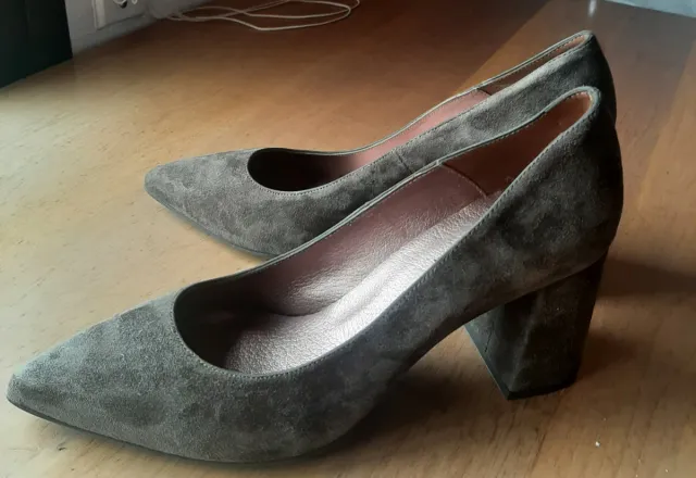 Zapatos tacón ante Marian marrón