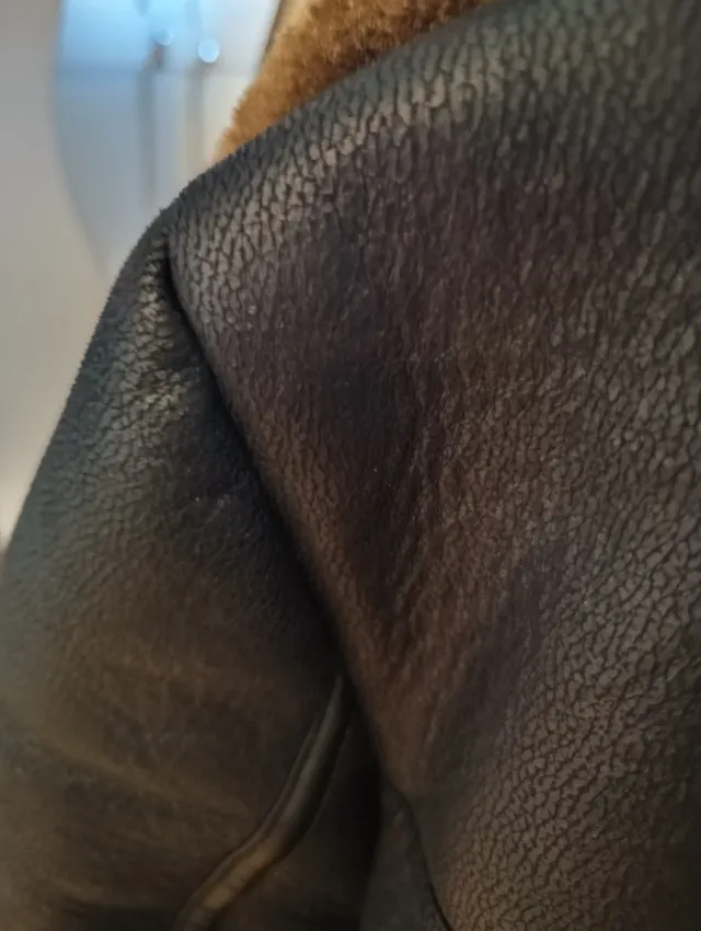 Cazadora aviador forro pelo negra