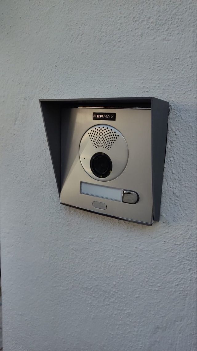 Visera gris oscuro portero Fermax