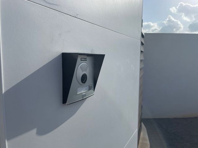 Visera gris oscuro portero Fermax