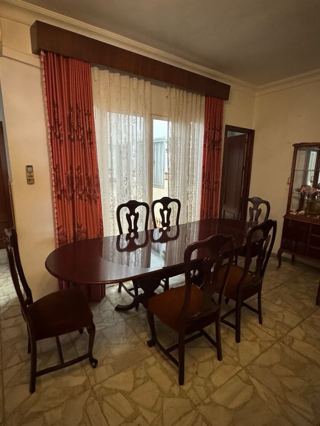 Mesa extensible MADERA 1.65m(hasta 2,40m)+6 sillas