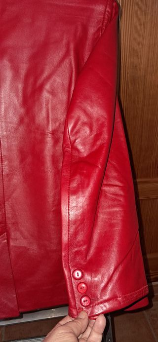 Americana Blazer de Piel Roja