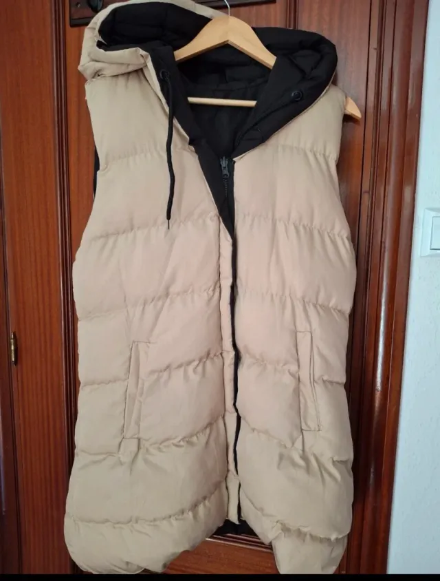 Chaleco acolchado reversible beige