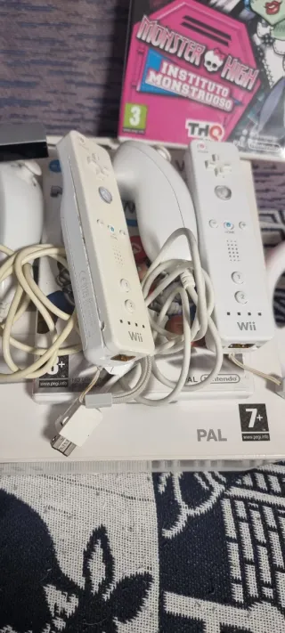 Nintendo Wii Blanca + Accesorios