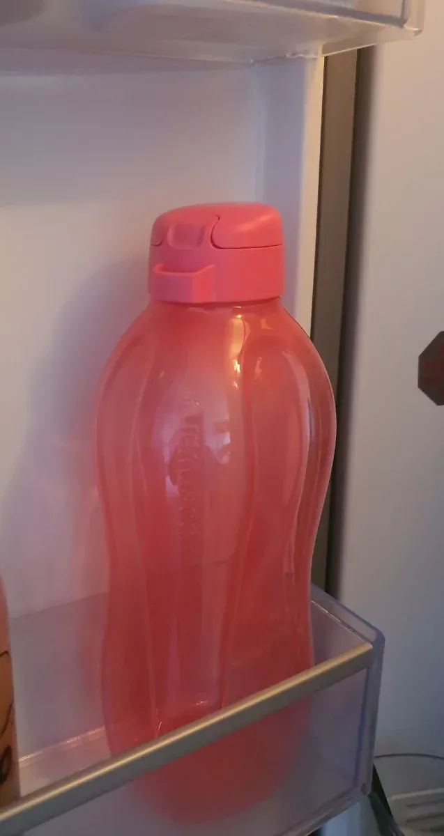 Botella Tupperware 2L Rosa